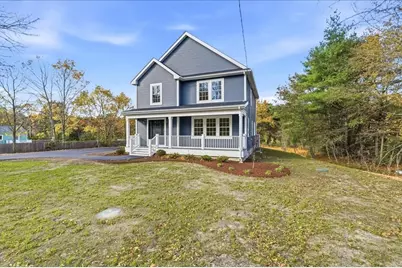 135 Plymouth, Carver, MA 02330 - Photo 2