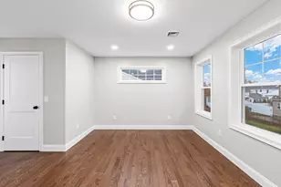 34 Alsop St, Fall River, MA 02723 - Photo 28