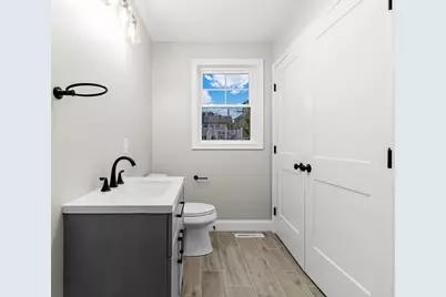 34 Alsop St, Fall River, MA 02723 - Photo 24