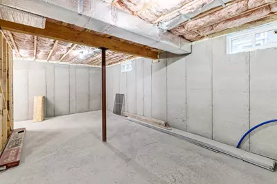 34 Alsop St, Fall River, MA 02723 - Photo 40