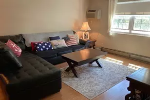 91 Pleasant St, Medfield, MA 02052 - Photo 4