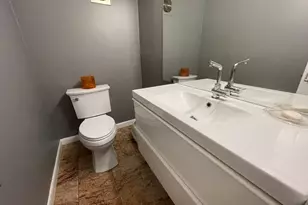 120 Beaconsfield Rd, Brookline, MA 02445 - Photo 12