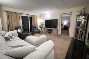 100 Boatswains Wy, Chelsea, MA 02150 - Photo 14