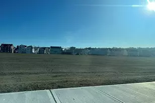 297 Lindsey St, Fall River, MA 02720 - Photo 4