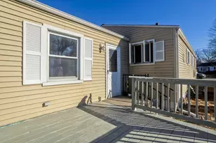 74 Judith St, Springfield, MA 01118 - Photo 8