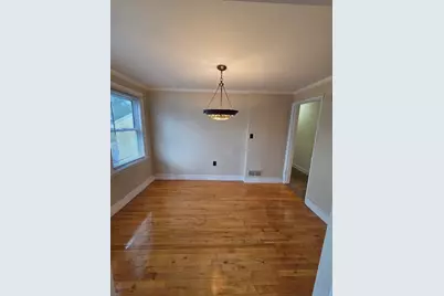 72 Barstow St #1, Salem, MA 01970 - Photo 4