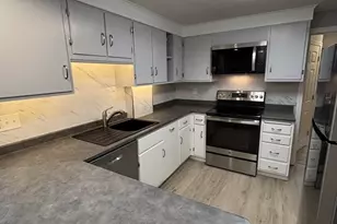 97-99 Roffee St, Barrington, RI 02806 - Photo 6