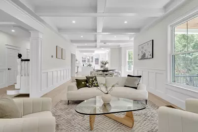 686 Centre St, Newton, MA 02458 - Photo 8