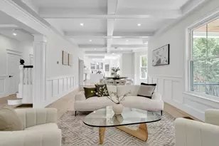 686 Centre St, Newton, MA 02458 - Photo 8