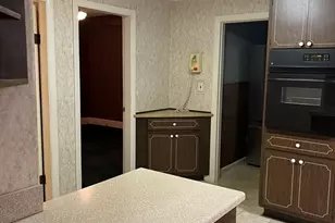 27 Tiffany St, Attleboro, MA 02703 - Photo 10