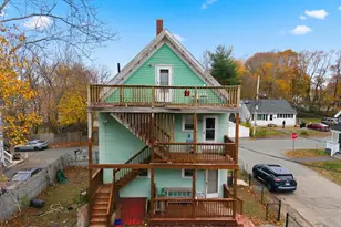 13 Standish St, Brockton, MA 02302 - Photo 6