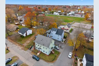 13 Standish St, Brockton, MA 02302 - Photo 4