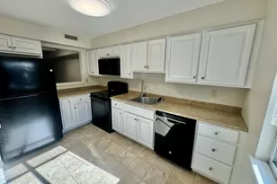 13 Beal's Cove Rd, Hingham, MA 02043 - Photo 2