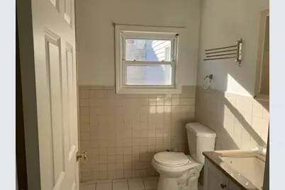 174 Jencks St #3, Fall River, MA 02723 - Photo 4