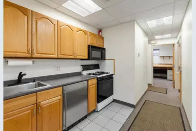 30 Thacher St, Malden, MA 02148 - Photo 22