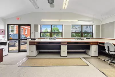 30 Thacher St, Malden, MA 02148 - Photo 10