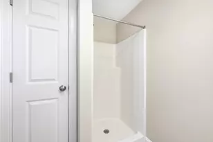 877 Brockton Ave, Abington, MA 02351 - Photo 38