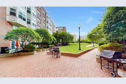 150 Staniford #704, Boston, MA 02114 - Photo 16