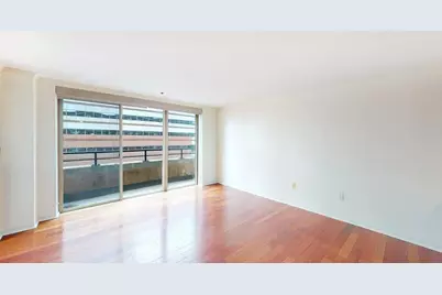 150 Staniford #704, Boston, MA 02114 - Photo 2