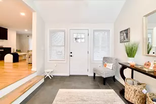 4 Millbrook Dr, East Longmeadow, MA 01028 - Photo 2