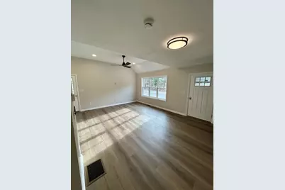 265 Dunstable Rd #C, Tyngsborough, MA 01879 - Photo 10