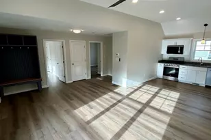 265 Dunstable Rd, Tyngsborough, MA 01879 - Photo 4