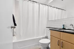 9 W Broadway, Boston, MA 02127 - Photo 8