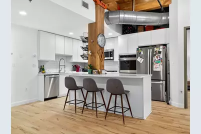 9 West Broadway #206, Boston, MA 02127 - Photo 2