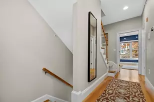 845 Lagrange St, Boston, MA 02132 - Photo 8