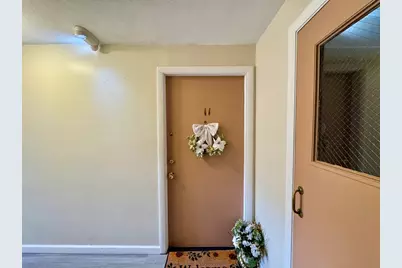 33 Cary Ave #11, Chelsea, MA 02150 - Photo 14
