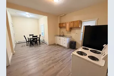 12 King St, Worcester, MA 01610 - Photo 6