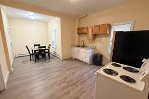 12 King St, Worcester, MA 01610 - Photo 6