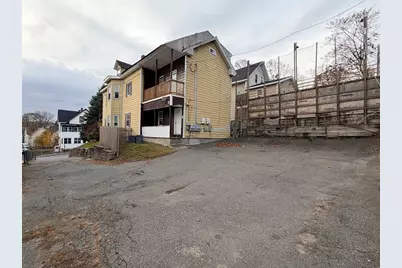 12 King St, Worcester, MA 01610 - Photo 4