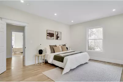 686 Centre St, Newton, MA 02458 - Photo 8