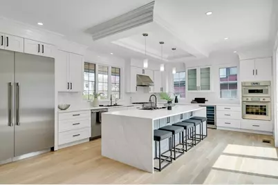 686 Centre St, Newton, MA 02458 - Photo 4