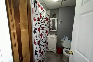 11 Foster St, Fall River, MA 02721 - Photo 8