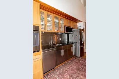 290 Pleasant St #113, Watertown, MA 02471 - Photo 10