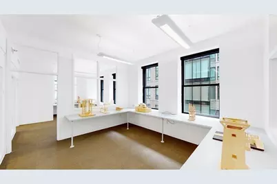 88 Broad St #10, Boston, MA 02110 - Photo 14