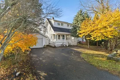 1496 Riverside Ave, Somerset, MA 02726 - Photo 2