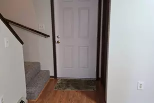 21 Oak St, Methuen, MA 01844 - Photo 4