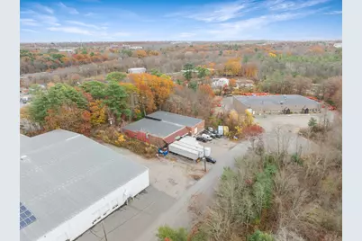 8 Carver Cir, Canton, MA 02021 - Photo 2
