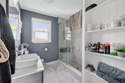 211 Lowell Street, New Bedford, MA 02745 - Photo 14