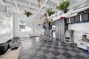 211 Lowell St, New Bedford, MA 02745 - Photo 30