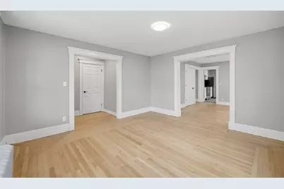 62-64 Bristol St, Springfield, MA 01109 - Photo 6