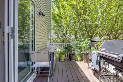 154 W 3rd St #154, Boston, MA 02127 - Photo 24