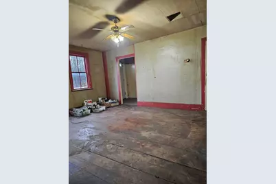 555 Highland Ave, Phillipston, MA 01331 - Photo 6