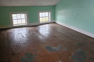 555 Highland Ave, Phillipston, MA 01331 - Photo 10