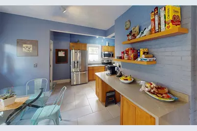 19 Mt Ida Road, Boston, MA 02122 - Photo 2