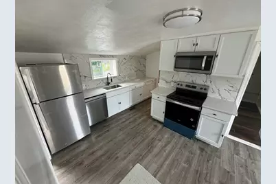 847 Pearl St #2, Brockton, MA 02301 - Photo 1