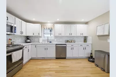 105 Ferry Rd #105, Haverhill, MA 01835 - Photo 6